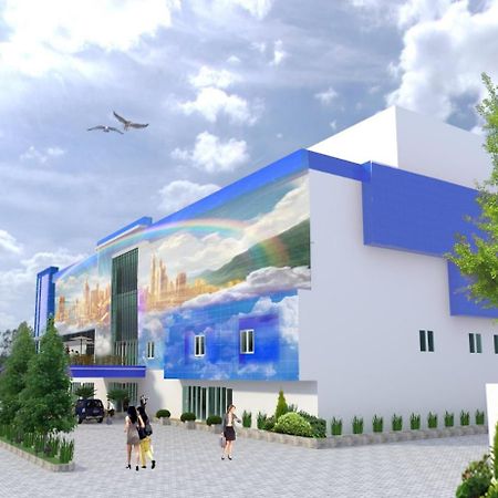 Heavenly Land Family Hotel 팔렘방 외부 사진