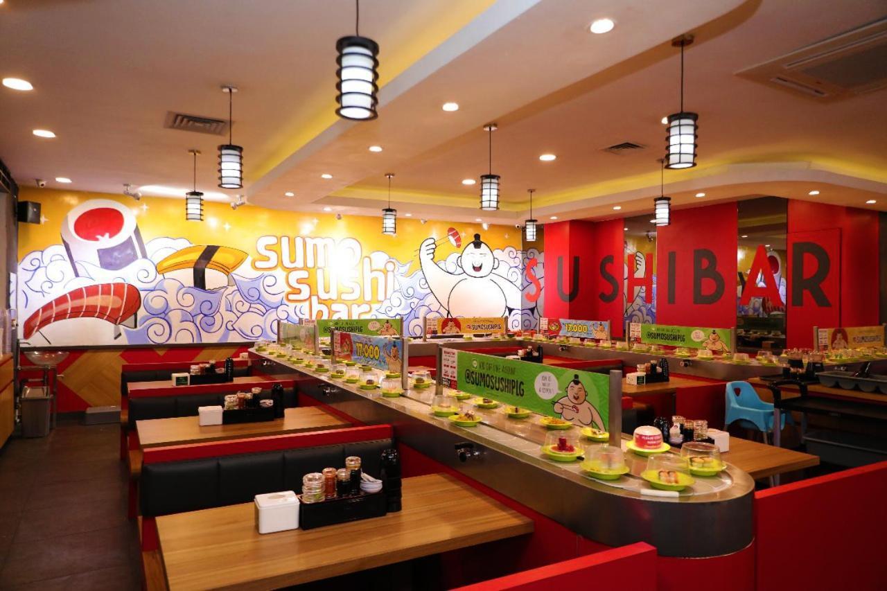 Heavenly Land Family Hotel 팔렘방 외부 사진